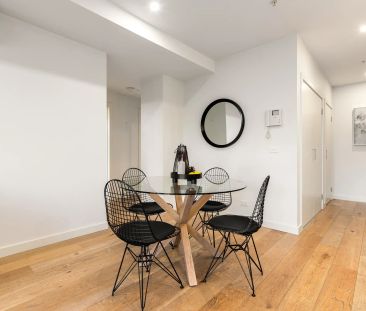 Light Filled Haven in Stellar Location - Photo 5