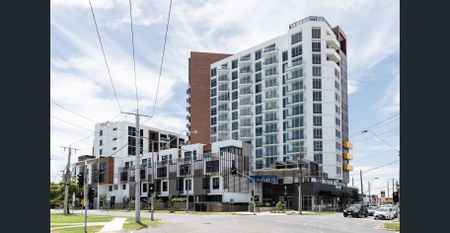 Contemporary 1-Bedroom Apartment in the Heart of Maribyrnong - Photo 5