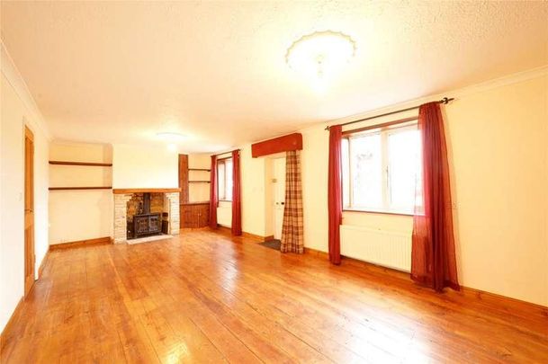 Wilde Street, Beck Row, Bury St. Edmunds, Suffolk, IP28 - Photo 1