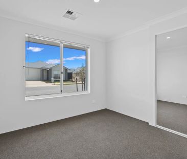 Spacious 4x2 Family Home - Landscaping and Fencing Complete 12th No... - Photo 5