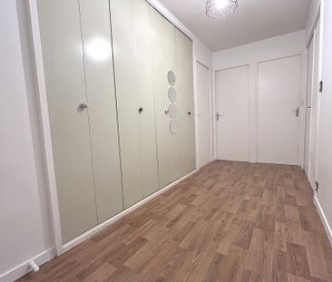 Location Appartement 4 pièces 86m² - Photo 1