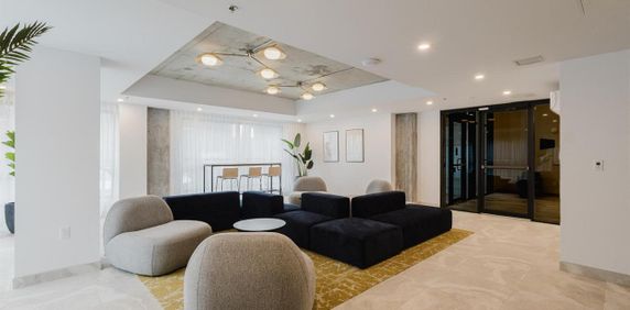 1 Bedroom - 4988 Place De La Savane, Mont-Royal - Photo 2