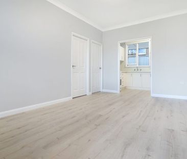 2-Bedroom Home in the Heart of Keiraville - Photo 1