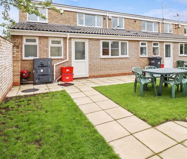 5 Bed Student Accommodation - Photo 3