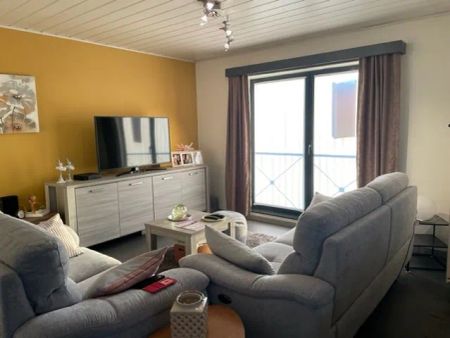 Sfeervol en aangenaam appartement/studio met terras en één slaaphoek te Geel! - Foto 3