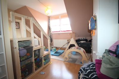 Familienfreundliche 4 Zimmer Dachgeschoss Wohnung in Dibbesdorf - Photo 5