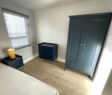 1 bedroom in a house share to rent - Photo 5