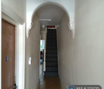 5 bedroom terraced house to rent - Photo 2