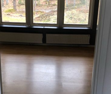 Västra vägen, Totebo - Foto 1