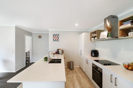 Wainui Living - Photo 4