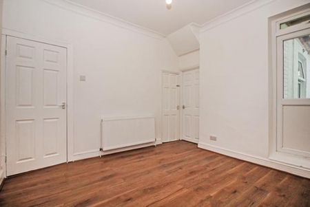 4 bedroom house to rent - Photo 4