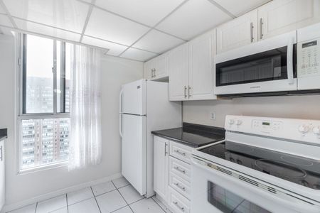 For Lease - 155 Hillcrest Avenue Unit# 1916, Mississauga, Ontario - Photo 3