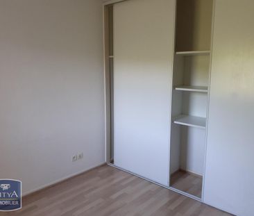 Location Appartement 2 pièces 49m² ONET LE CHATEAU 12850 - Photo 2