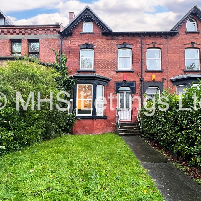 124 Belle Vue Road, Leeds, LS3 1HF - Photo 1