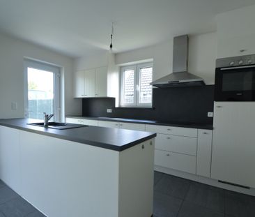 Te huur: Karaktervolle woning - Photo 2