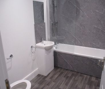 2 Bed Flat, Slatey Road, CH43 - Photo 1