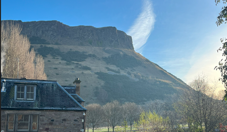 17/17 Viewcraig Street, Holyrood, EH8 9UG - Photo 2