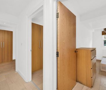 3 bedroom flat to rent - Photo 3