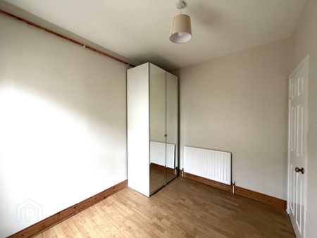 21 Ravenscroft Street, Belfast, BT5 5BE - Photo 2