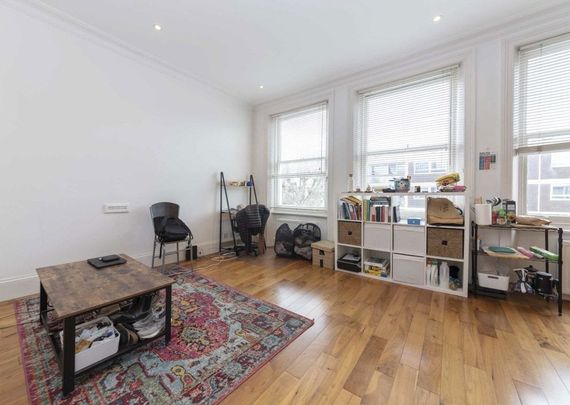 Castletown Road, W14 9HF, London - Photo 1