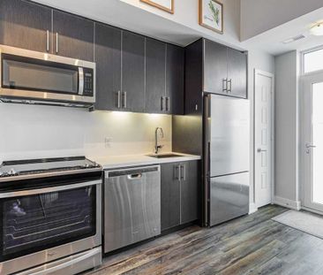 For Lease - 331 Broward Way Unit# 132, Innisfil, Ontario - Photo 2