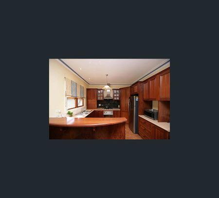 4 Frank Street, Coburg, Vic 3058 - Photo 2