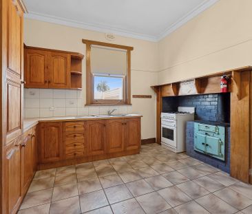 55 Raleigh Street, Thornbury. - Photo 3