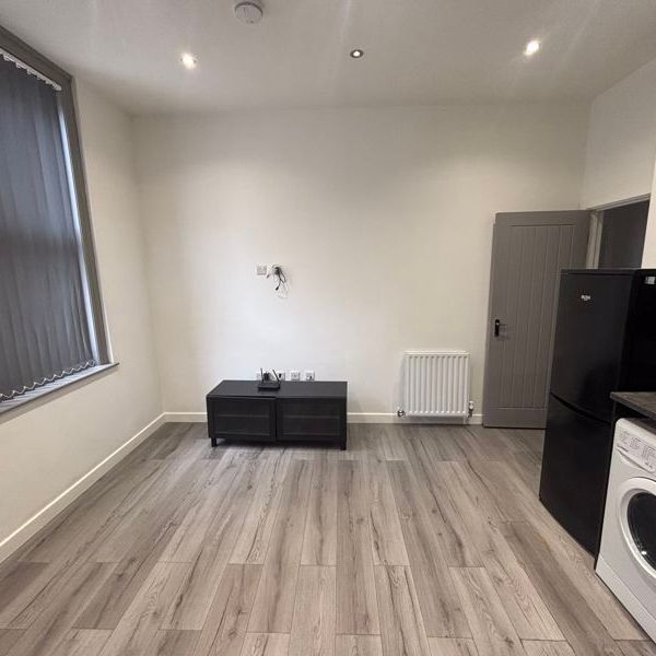 St. Thomas Street, Sunderland - Photo 1