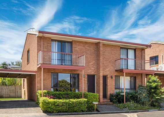 Cosy townhouse in a superb location - Photo 1