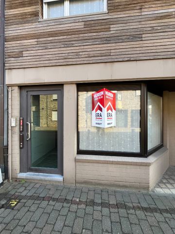 Gelijkvloers appartement te huur in Sint-Eloois-Vijve - Photo 2