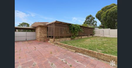 Quiet Villa Tucked in a Cul-De-Sac - Photo 2