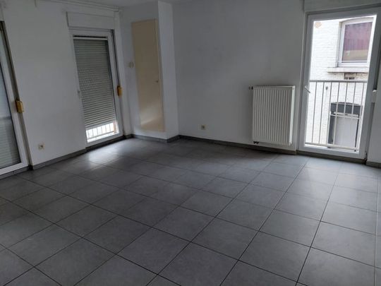 Appartement te huur - Photo 1