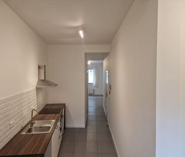 Appartement te huur - Photo 1