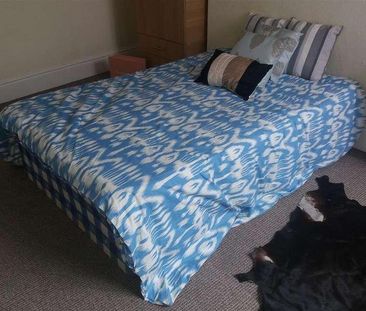 Hollyshaw Lane, Leeds, LS15 - Photo 1