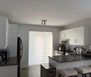Appartement Sur 2 étages - 3 Chambres - Photo 3