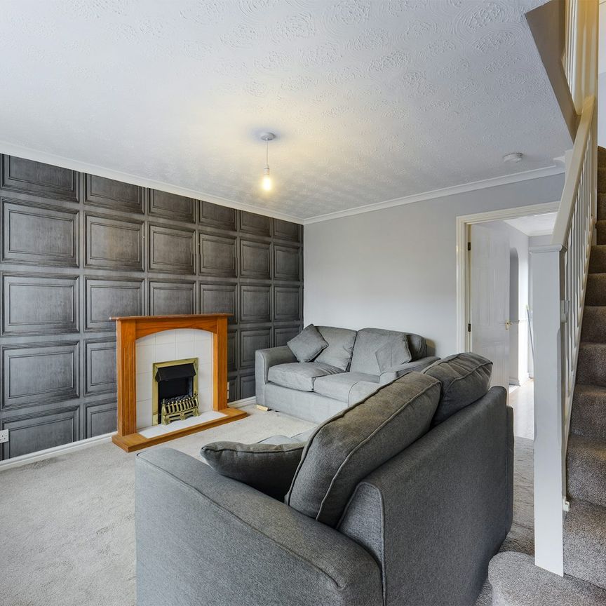Semi-detached house to rent on - Photo 1