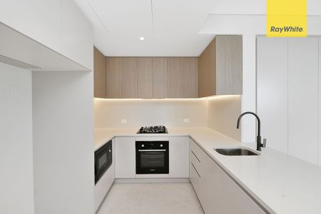 As New 1 Bed + Study with breathtaking water view - Photo 4