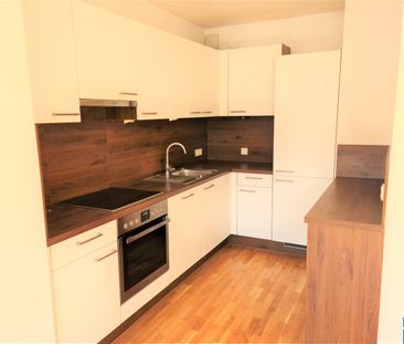 Schöne 2 Zimmerwohnung bei der Millennium City! - Foto 3