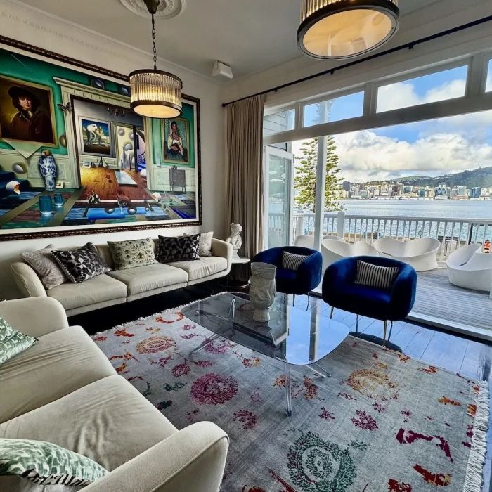 A Masterpiece of Elegance & Comfort in Oriental Bay - Photo 1