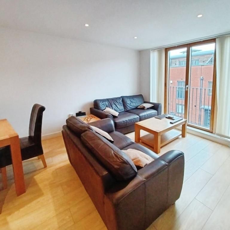 2 bedroom apartment to rent - Photo 1