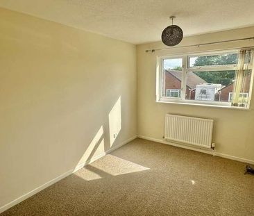 Blackbird Way, Frome, BA11 - Photo 2