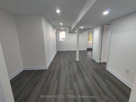 For Lease - 460 Mactier Drive, Vaughan, Ontario - Photo 2