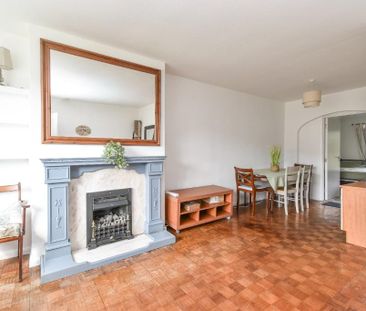 4 bedroom semi-detached house to rent - Photo 2