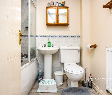 2 bedroom terraced house to rent - Photo 6