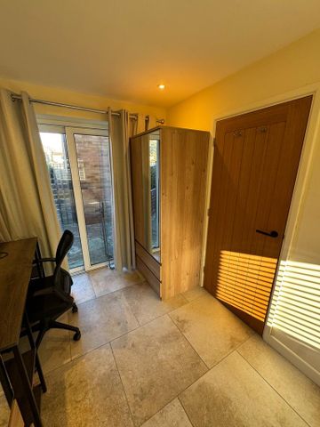 1 bedroom ground floor maisonette to rent - Photo 3