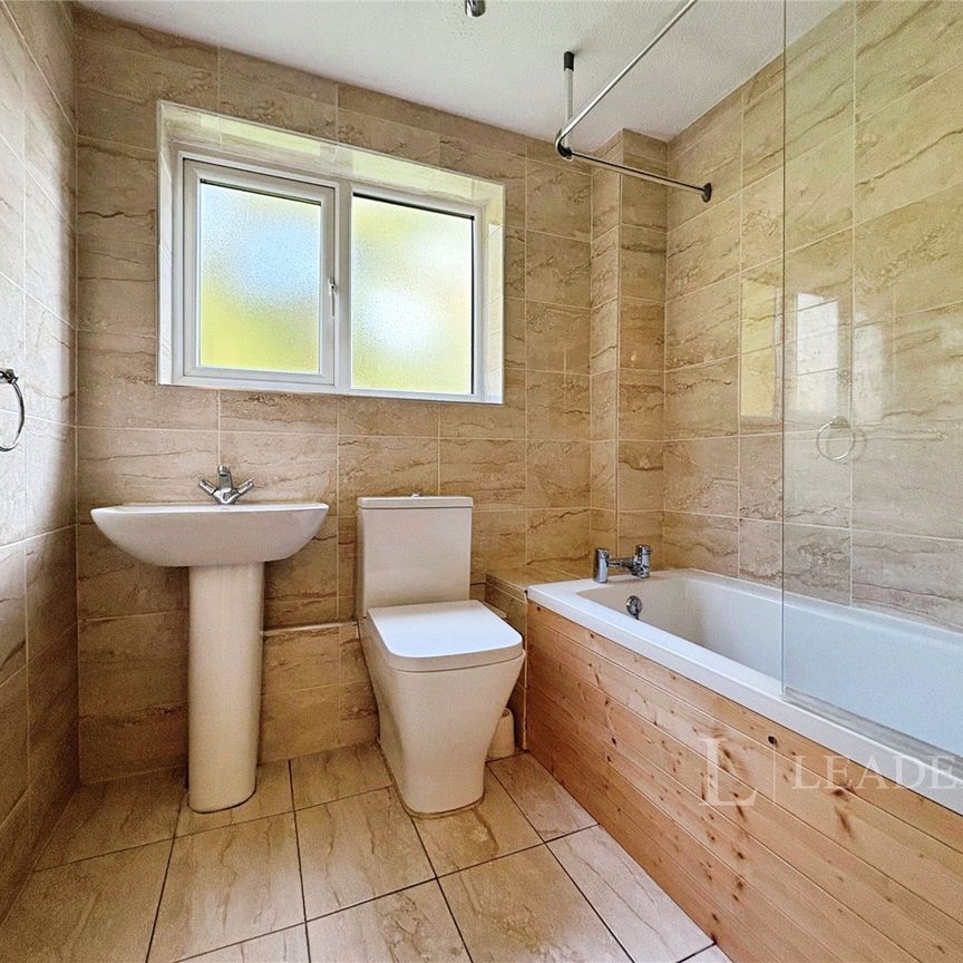 2 bedroom property to rent Bishops Close, NR7 - Photo 1