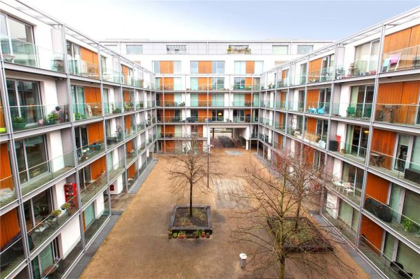 2 bedroom flat in Highbury Stadium Square - Photo 1