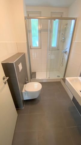 *** Altbauliebhaber aufgepasst! 2 Zimmer + Wohnküche + Mansarde! *** - Photo 2