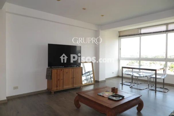 Piso en alquiler en Calle Das Veigas - Photo 1