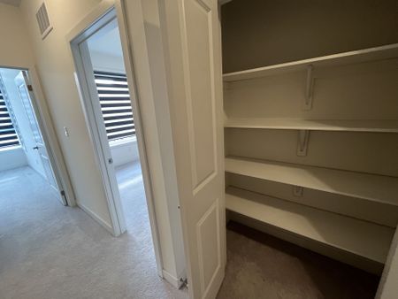 For Lease - 111 Hilts Drive, Richmond Hill, Ontario - Photo 5